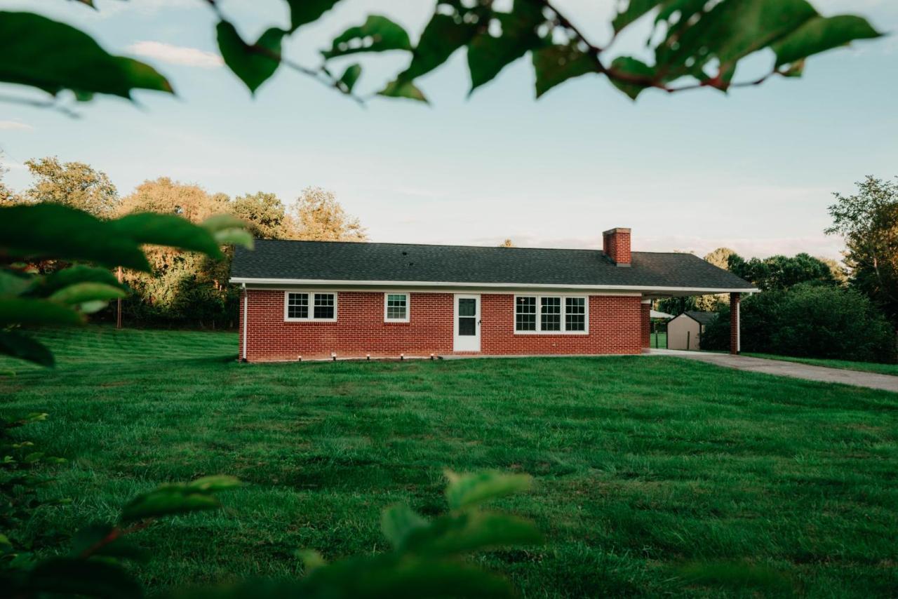 Вилла Mount Tabor Ranch Near Vt - King Bed/Fast Wi-Fi Блэксберг Экстерьер фото