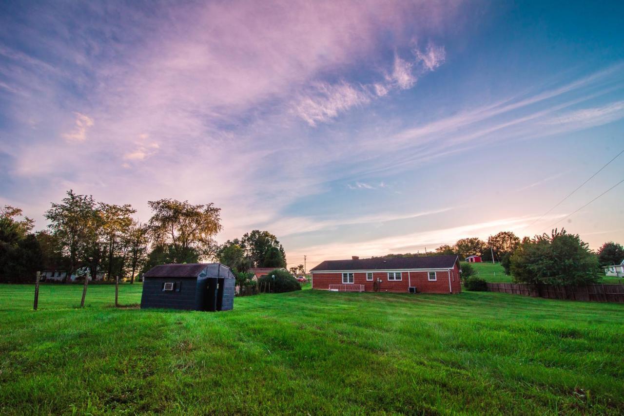 Вилла Mount Tabor Ranch Near Vt - King Bed/Fast Wi-Fi Блэксберг Экстерьер фото